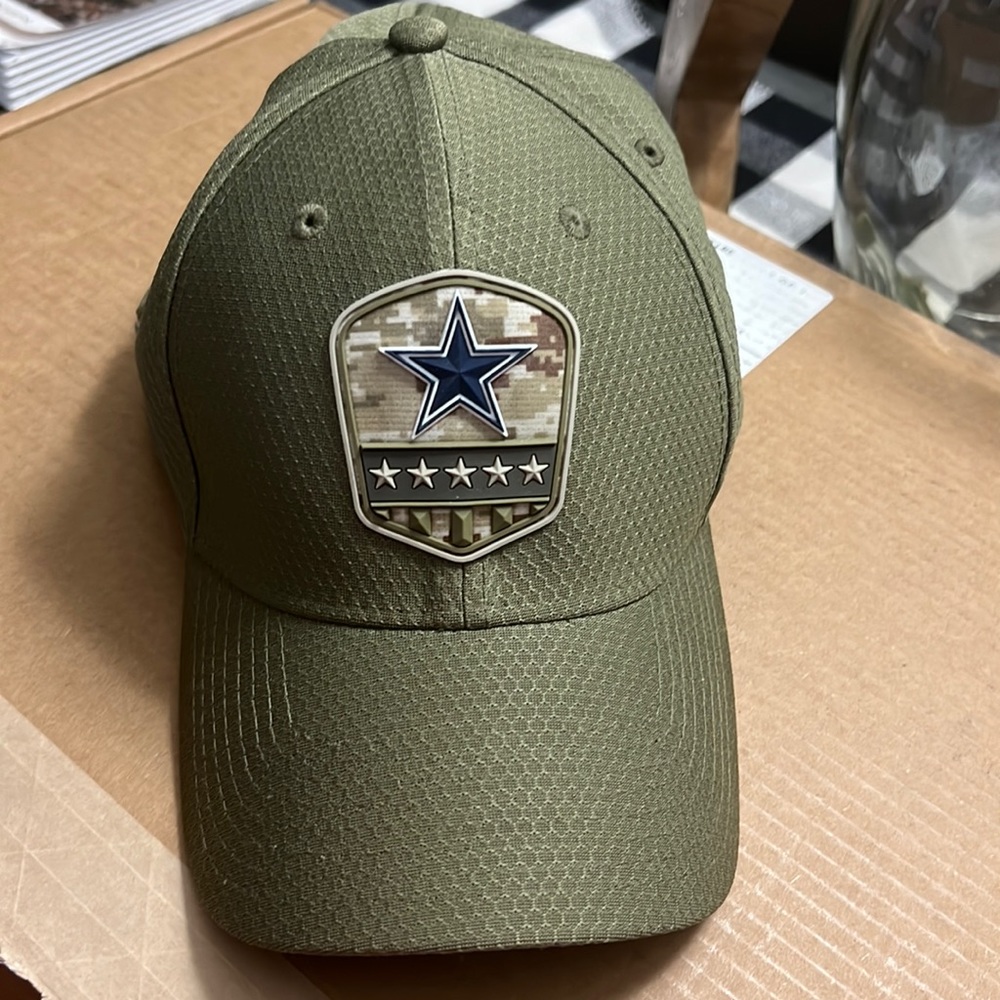 Dallas Cowboys Military Edition Fitted Cap